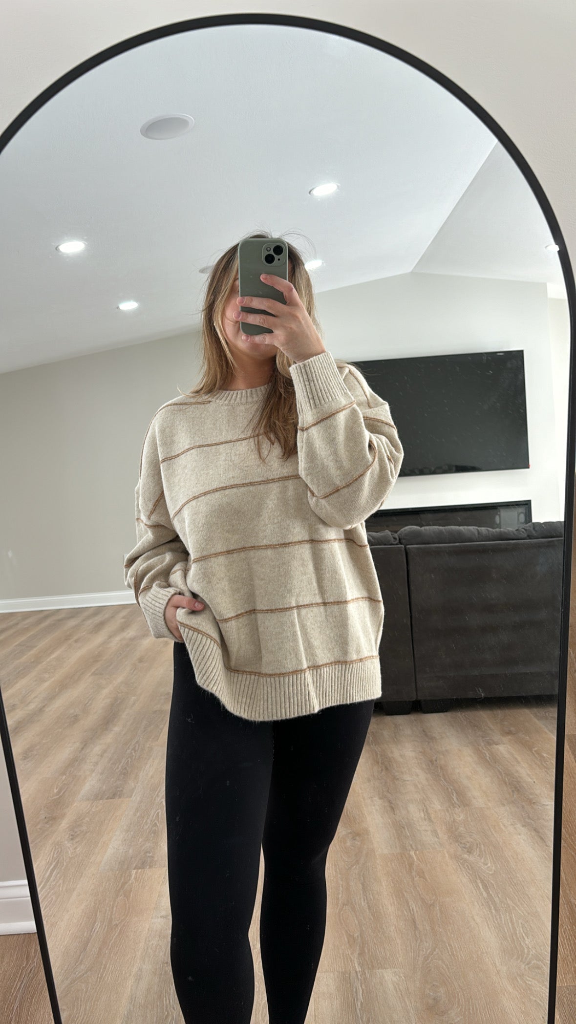 STRIPED PATTERN DROP SHOULDER SWEATER