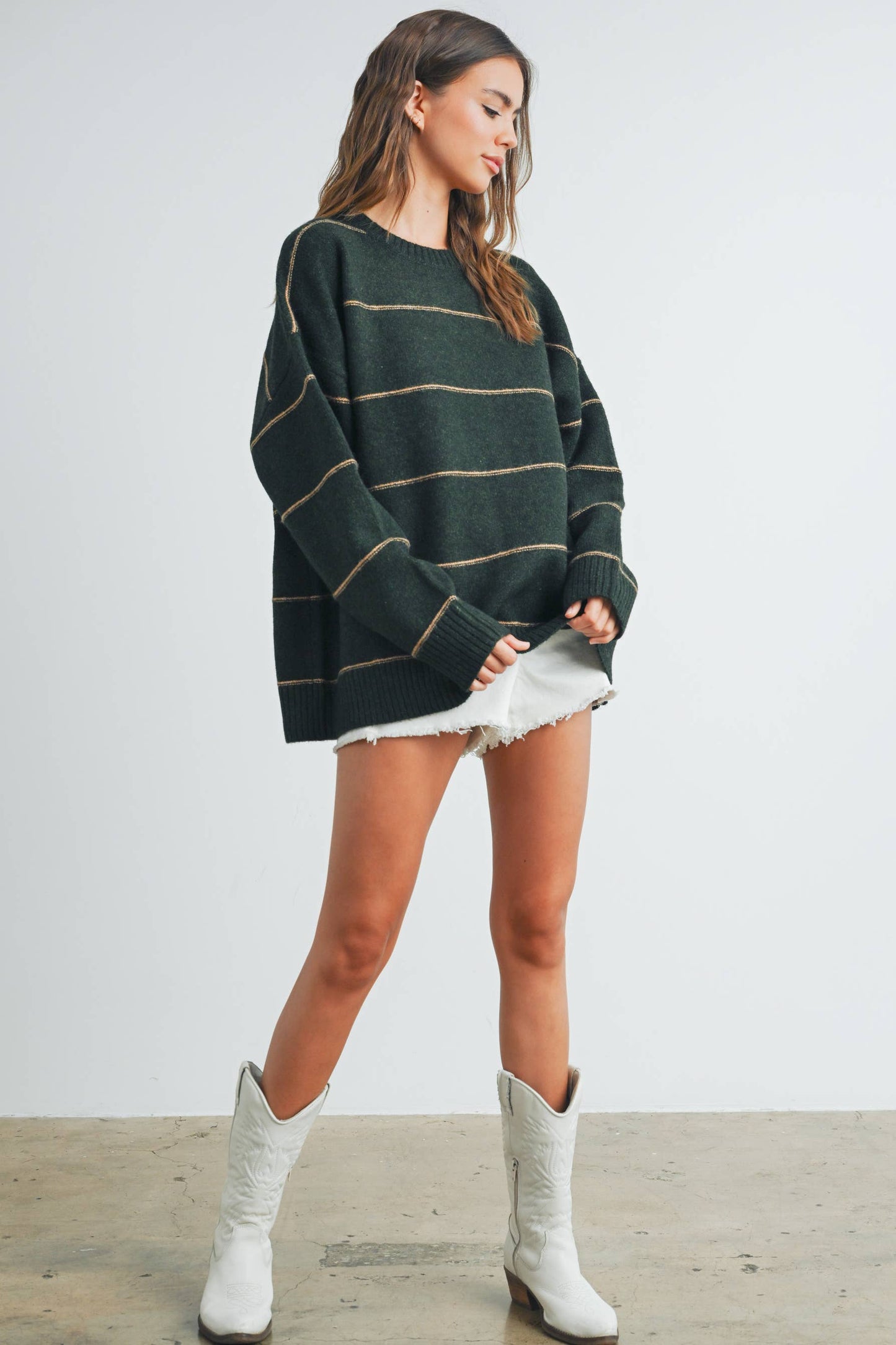 STRIPED PATTERN DROP SHOULDER SWEATER