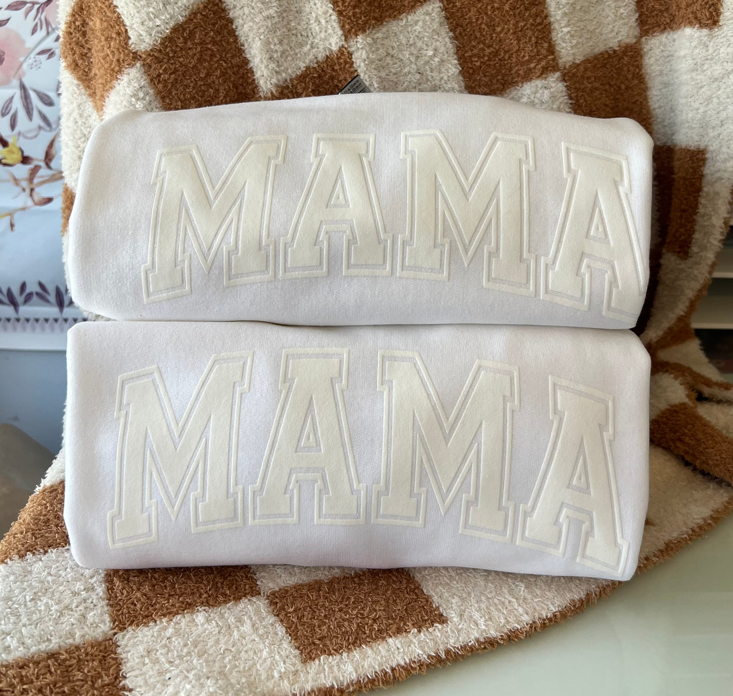 Mama Crewneck Sweatshirt