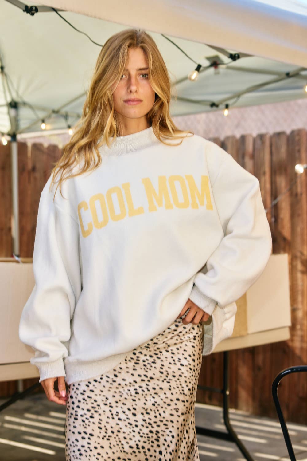 IT2594-MOTHER | 'MOTHER & COOL MOM' Reversible Sweatshirt: SKY BLUE / S/M